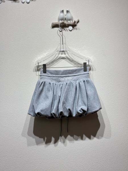 2025年5月27日入荷新作13DEズボン 女性用高品質★ファッション/誕生日プレゼント/贈り物/SD工場