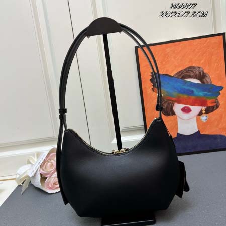 2025年5月28日入荷新作FURLA  斜め下げ バッグ/ハンドバッグ/ショルダーバッグ牛革/  SIZE:22X21X7.5CM  お安い/人気/本革 バッグ/XX工場