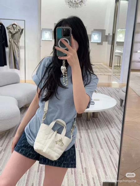 2025年5月28日入荷新作CD mini Toujours  Dior SIZE:13*15*12cm お安い/人気/本革 バッグ/XX工場