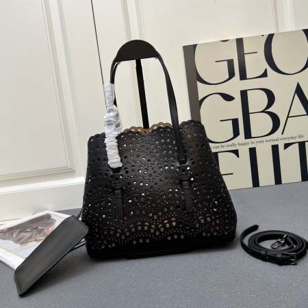 2025年5月28日入荷新作 ALAIA 新品 tote  SIZE:25×20×12cmお安い/人気/本革 バッグ/XX工場