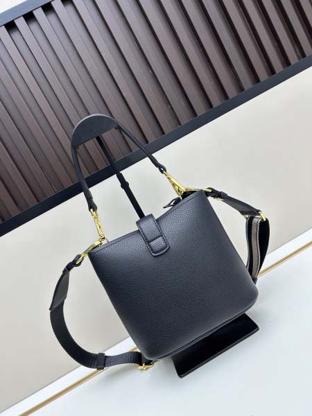 2025年5月28日入荷新作  Saffiano  SIZE:19x18X12cm  お安い/人気/本革 バッグ/XX工場