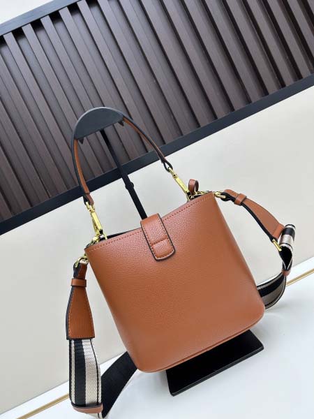 2025年5月28日入荷新作  Saffiano  SIZE:19x18X12cm  お安い/人気/本革 バッグ/XX工場