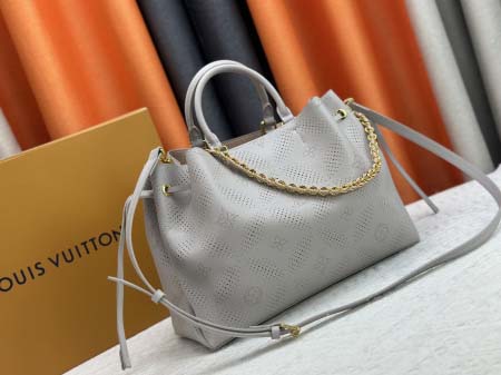 2025年5月28日入荷Louis Vuitton バッグM59203 M59200 M59655。 BELLA TOTE Flight Mode MonogramSIZE：32*23*13 人気の新作/誕生日プレゼント/ZC工場