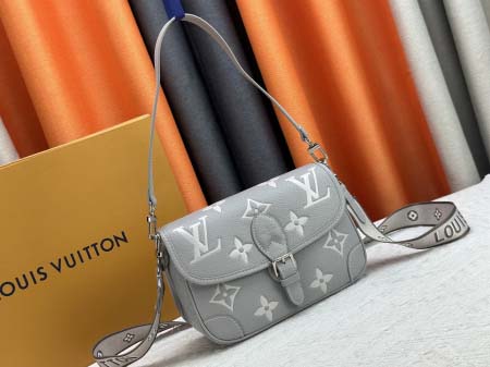 2025年5月28日入荷Louis Vuitton バッグM14214 M46583 M46584 M46386 M46388 M45985 SIZE：25.0× 9.0×15.0CM 人気の新作/誕生日プレゼント/ZC工場
