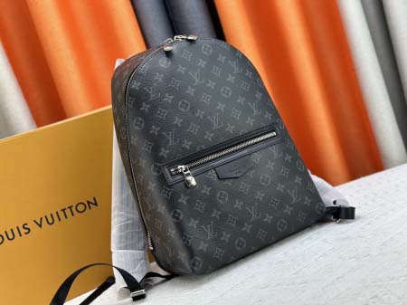 2025年5月28日入荷Louis Vuitton バッグM14020 Discovery Slim  Monogram Eclipse SIZE:38x13x28cm 人気の新作/誕生日プレゼント/ZC工場