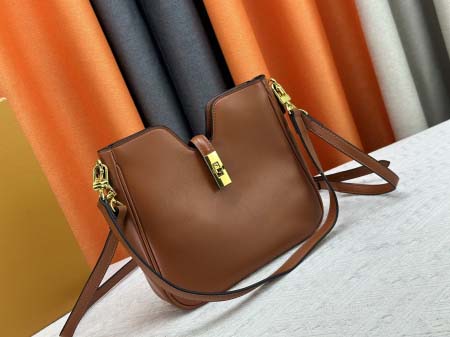 2025年5月28日入荷Louis Vuitton バッグ小M120693  M119563 Louis Vuitton  SIZE：小24.5x21.5x5cm 大36×29.5×7cm 人気の新作/誕生日プレゼント/ZC工場