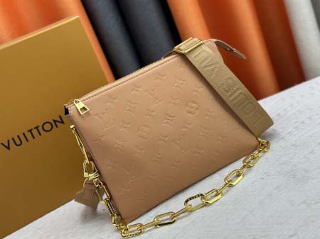 2025年5月28日入荷Louis Vuitton バッグM59275 M59277 Coussin 2021春夏Monogram SIZE：26 x 20 x 12CM 人気の新作/誕生日プレゼント/ZC工場
