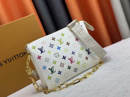 2025年5月28日入荷Louis Vuitton バッグM59275 M59277 Coussin 2021春夏Monogram SIZE：26 x 20 x 12CM 人気の新作/誕生日プレゼント/ZC工場