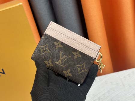 2025年5月28日入荷Louis Vuitton M82739  Monogram Monogram SIZE：10.2 x 7.3 x 0.3 CM 人気の新作/誕生日プレゼント/ZC工場