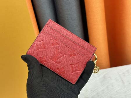 2025年5月28日入荷Louis Vuitton名刺入れM82739  Monogram Monogram SIZE：10.2 x 7.3 x 0.3 CM 人気の新作/誕生日プレゼント/ZC工場