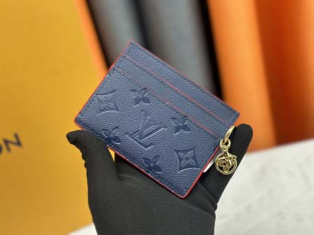 2025年5月28日入荷Louis Vuitton名刺入れM82739  Monogram Monogram SIZE：10.2 x 7.3 x 0.3 CM 人気の新作/誕生日プレゼント/ZC工場