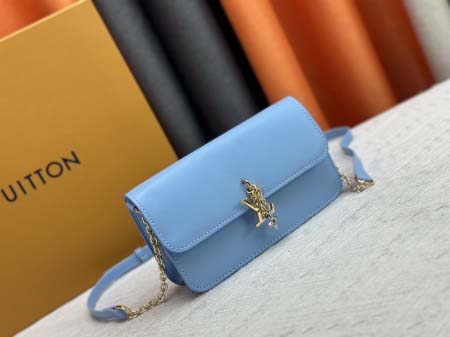 2025年5月28日入荷Louis Vuitton バッグM14564   Wallet On Chain   LV Bloom   11.5 x 4 x 20 CM 人気の新作/誕生日プレゼント/ZC工場