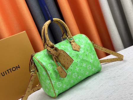 2025年5月28日入荷Louis Vuitton バッグSpeedy  Bandoulière 25 Monogram Leather  Monogram  25 x 15 x 15CM 人気の新作/誕生日プレゼント/ZC工場