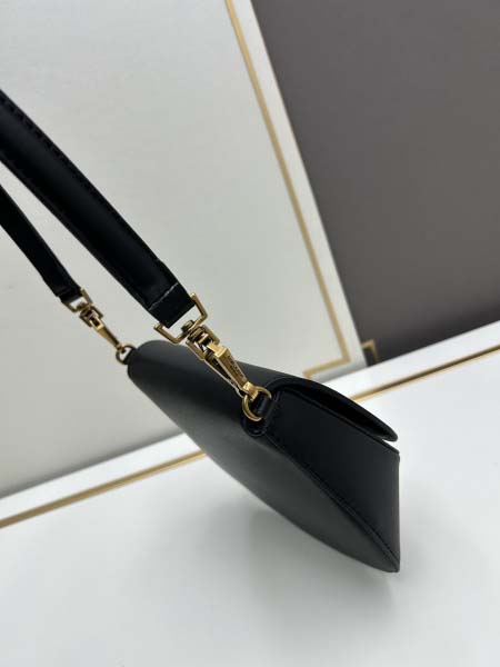 2025年5月29日入荷新作新作 VoltaireSIZE20x17x8  YSLお安い/人気/革/バッグ/XX工場