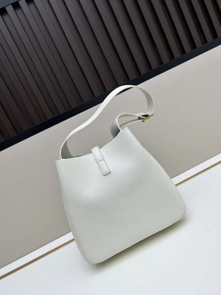 2025年5月29日入荷新作新作P260YSLわきの下バッグSIZE22x21x9お安い/人気/革/バッグ/XX工場