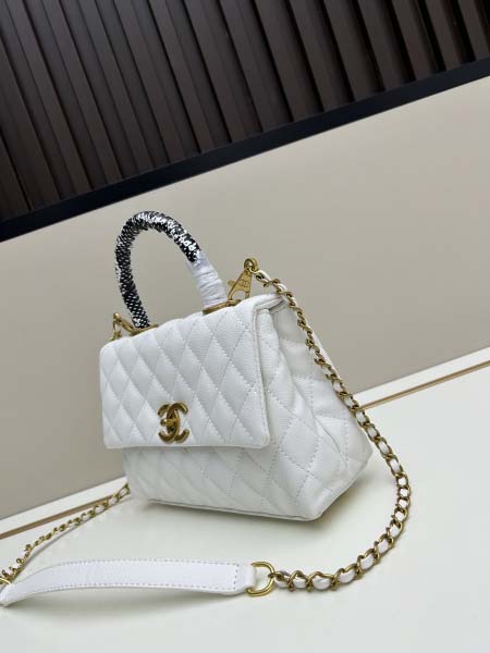 2025年5月29日入荷新作   Chanel  coco handle  Coco  SIZE22x15x8 お安い/人気/革/バッグ/XX工場