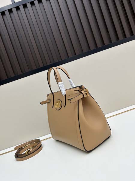 2025年5月29日入荷新作VALENTINO GARAVANI ANTIBES SIZE: 22X 19X 12CM お安い/人気/革/バッグ/XX工場