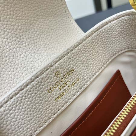 2025年5月29日入荷新作Louis VuittonM12935 Capucines CapucinesChain On You Monogram SIZE::21×14×8cmお安い/人気/革/バッグ/XX工場