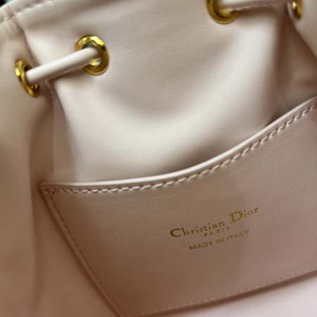 2025年5月29日入荷新作 dior caro SIZE:20x24x9CMお安い/人気/革/バッグ/XX工場