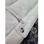 2025年5月7日入荷新作Brunello Cucinelliダウンベスト 原版復刻限定品が人気で高級/fuke工場