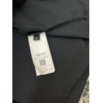 2025年5月8日入荷新作VERSACE半袖 Tシャツ 原版復刻限定品が人気で高級/fuke工場