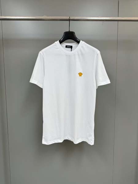 2025年5月8日入荷新作VERSACE半袖 Tシャツ 原版...