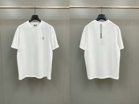 2025年5月8日入荷新作Dior半袖 Tシャツ 原版復刻限...