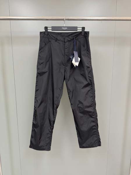 2025年5月8日入荷新作Pradaズボン 原版復刻限定品が...