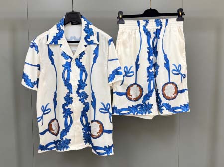 2025年5月8日入荷新作Versaceセット上下 原版復刻...