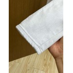 2025年5月9日入荷新作MONCLERジーパン安価で人気の/JIA工場