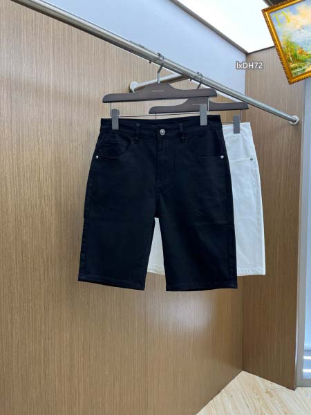 2025年5月9日入荷新作MIUMIUデニム半ズボン安価で人...
