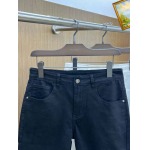 2025年5月9日入荷新作MIUMIUデニム半ズボン安価で人気の/JIA工場