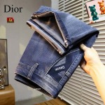 2025年5月9日入荷新作DIORデニム半ズボン安価で人気の/JIA工場