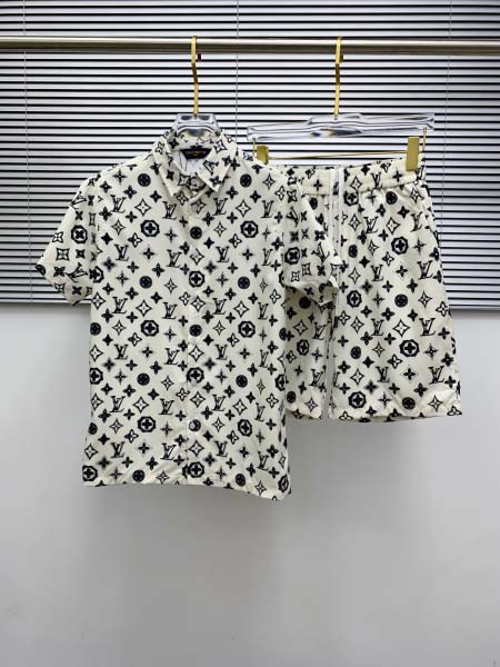 2025年5月14日入荷新作Louis Vuitton半袖上...