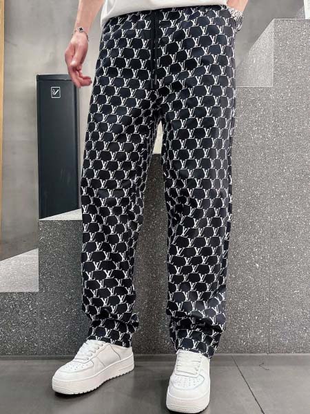 2025年5月14日入荷新作Louis Vuittonズボン...