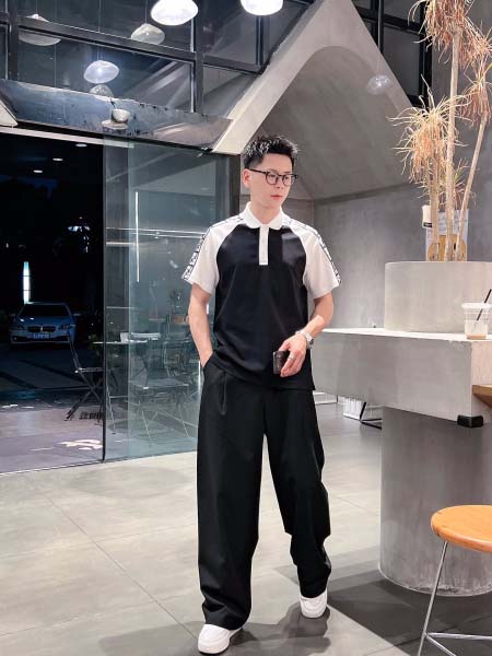 2025年5月14日入荷新作FENDI半袖ポロシャツ 超厳選...