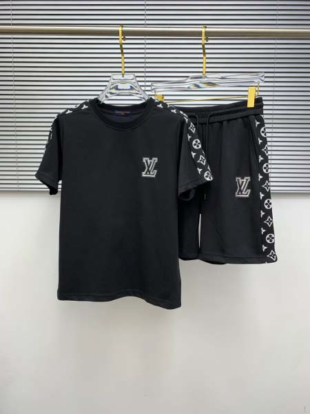 2025年5月14日入荷新作Louis Vuitton半袖上...