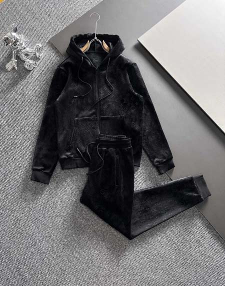 2025年5月14日入荷新作Louis Vuitton上下セ...