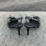 2025年5月15日入荷新品Valentino原版復刻 高級ブランド靴女性用35-41 本革製ギフト/誕生日/CT工場