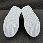 2025年5月15日入荷新品Celine原版復刻 高級ブランド靴女性用35-41   本革製ギフト/誕生日/CT工場