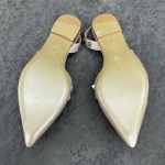 2025年5月15日入荷新品Valentino原版復刻 高級ブランド靴女性用35-43  本革製ギフト/誕生日/CT工場