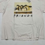 2025年5月17日入荷新作SAINT Mxxxxxx × FRIENDS FRD_SS TEE-FRIENDS-WHT半袖 Tシャツ 高级品/人気/誕生日プレゼント/人気/ファッション/トレンド/限定/WB工場