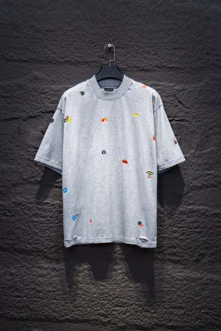 2025年5月19日入荷新作Balenciaga半袖 Tシャ...