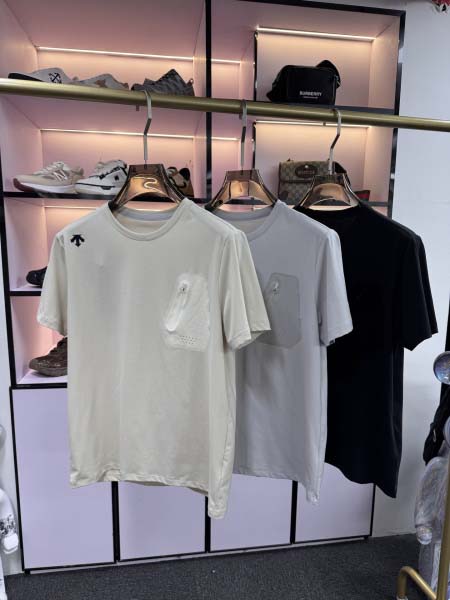 2025年5月20日入荷新作DESCENTE半袖Tシャツ 原...