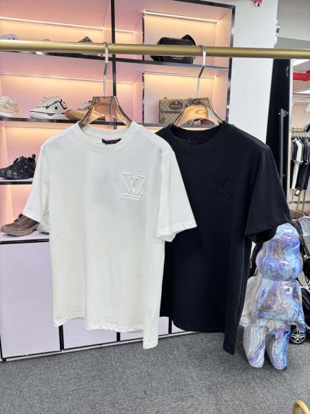 2025年5月20日入荷新作Louis Vuitton半袖T...