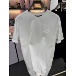 2025年5月20日入荷新作Louis Vuitton半袖Tシャツ 原版复刻高級品香港の会社超厳選★入手困難/誕生日プレゼント/yinx工場S-XXL