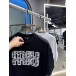 2025年5月20日入荷新作MiuMiu半袖Tシャツ 原版复刻高級品香港の会社超厳選★入手困難/誕生日プレゼント/yinx工場M-XXXL