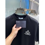 2025年5月21日入荷新作Prada半袖Tシャツ 原版复刻高級品香港の会社超厳選★入手困難/誕生日プレゼント/yinx工場