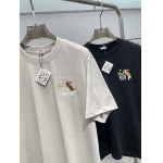 2025年5月21日入荷新作Loewe半袖Tシャツ 原版复刻高級品香港の会社超厳選★入手困難/誕生日プレゼント/yinx工場