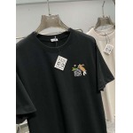 2025年5月21日入荷新作Loewe半袖Tシャツ 原版复刻高級品香港の会社超厳選★入手困難/誕生日プレゼント/yinx工場